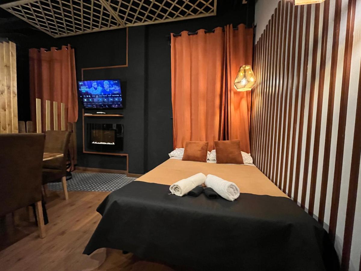 Chic4 Luxury Gran Via Apartment Madrid Exterior foto